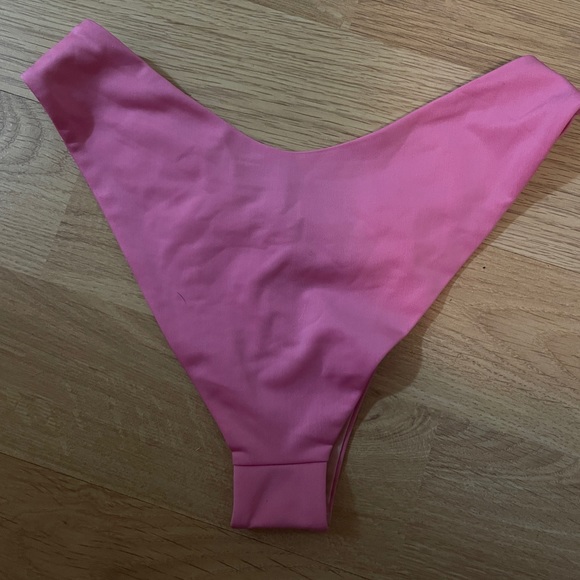 OceanUs Swimwear Bikini Bottom - Picture 2 of 4